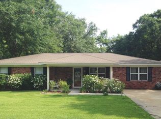 3109 Prescott Dr, Moss Point, MS 39562