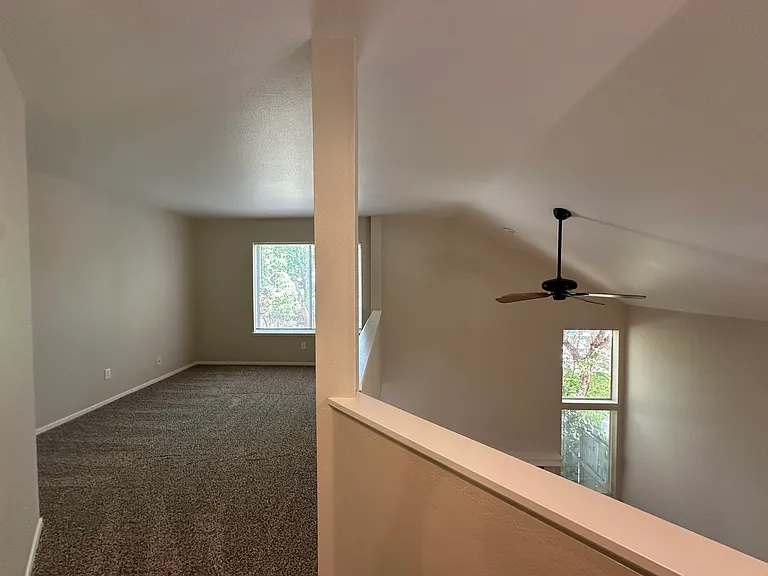 2635 Alpine Creek Rd — Photo 13