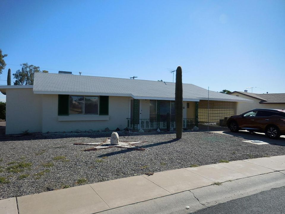1st image of 10851 W Oakmont Dr