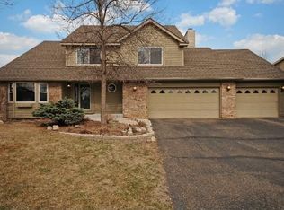 15691 Village Woods Dr, Eden Prairie, MN 55347