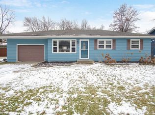 2109 W Porter Ave, Chesterton, IN 46304