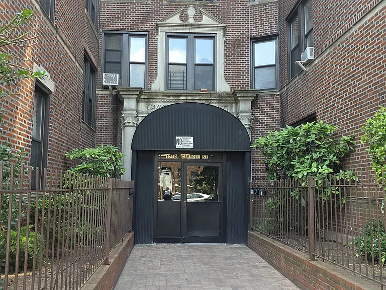 1710 Carroll St #C16 — Photo 1