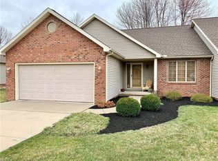 2980 Pond Ln, Warren, OH 44481
