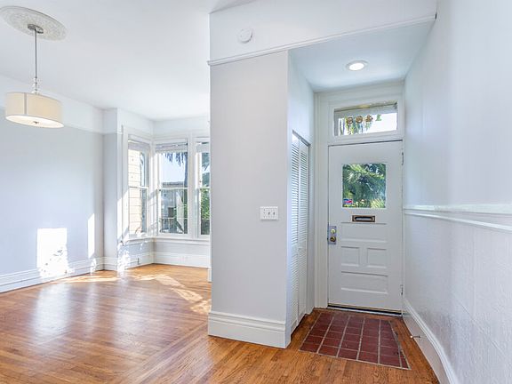 2nd image of 1488 Dolores St