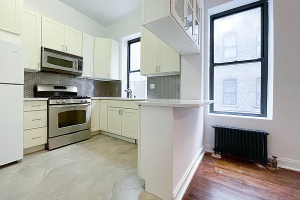 Rented by Corcoran | media 8