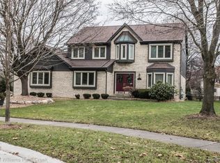 1706 White Birch Ct, Troy, MI 48098