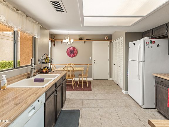 4th image of 9742 W TARO Lane N