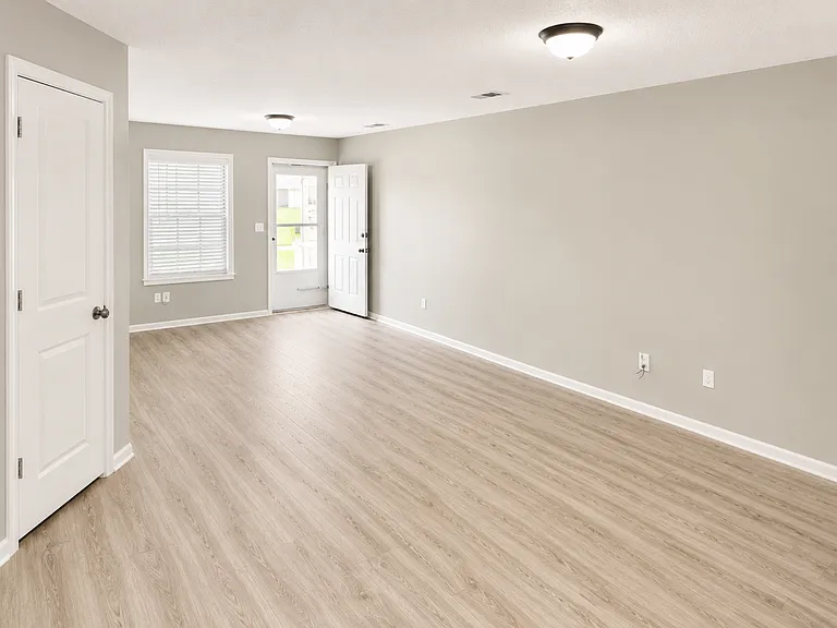 Windsong Townhomes — Photo 11
