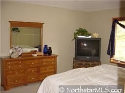 5th image of 373 Ravens Ct