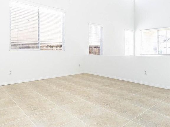 5th image of 9393 Palo Verde Dr