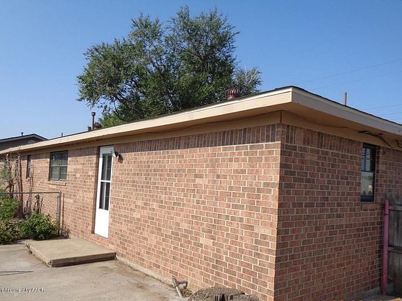 4th image of 8114 Bluebonnet Dr