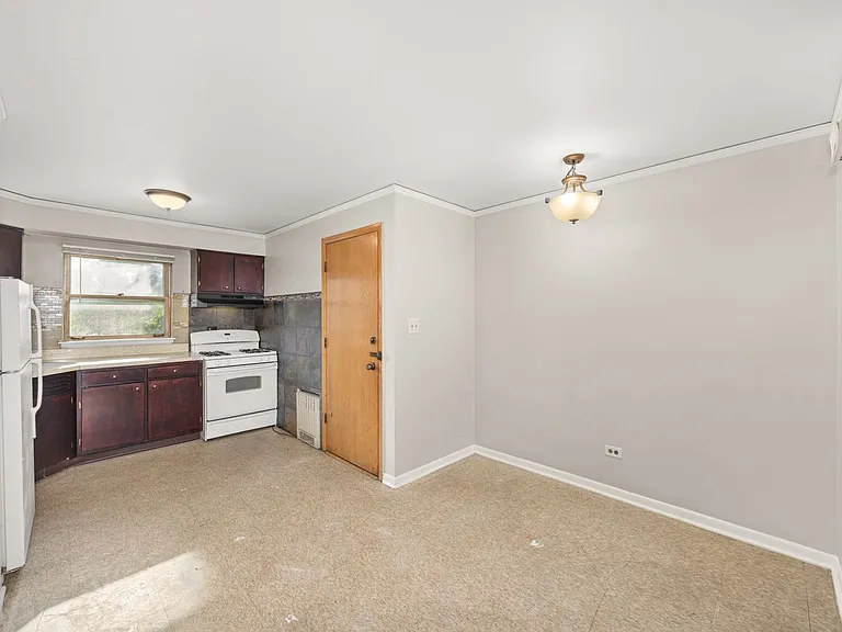 5018 W 24th Pl #BF — Photo 8