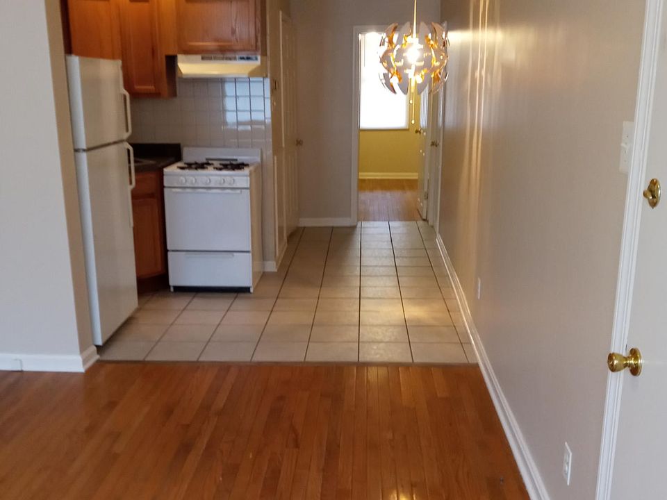 1st image of 2223 S 18th St Floor 1