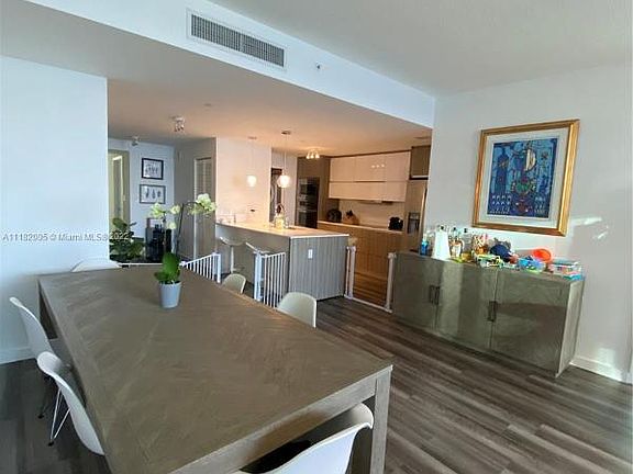 5th image of 600 NE 27th St APT 1103