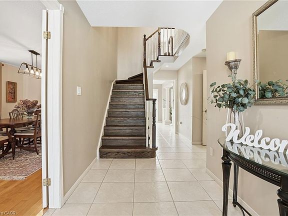 3rd image of 37 Southcreek Dr