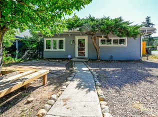 15 Oak Pl, Manitou Springs, CO 80829