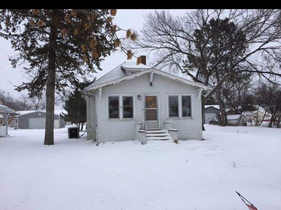 1st image of 111 N 1st St