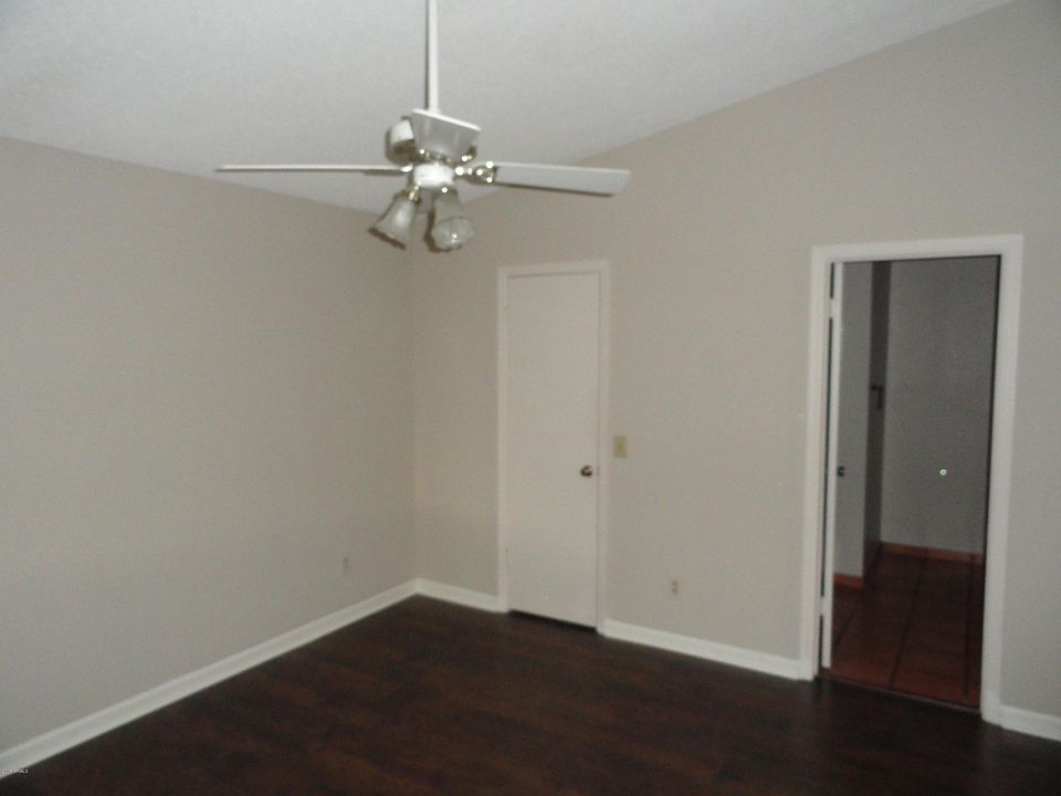 1st image of 8809 W Grovers Ave