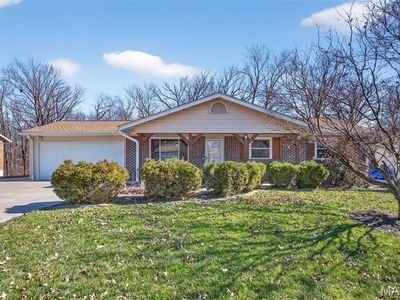 340 Woodbridge Dr, Saint Charles, MO, 63303