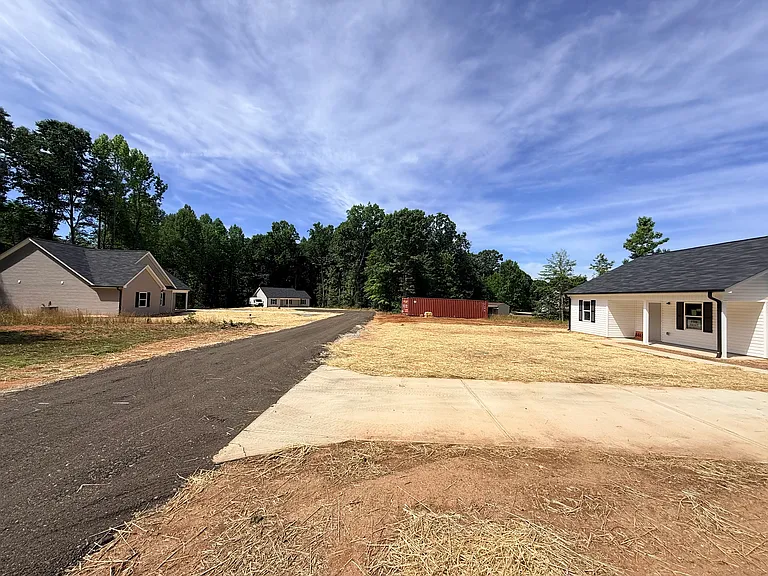 8465 Alberta Village Rd — Photo 10