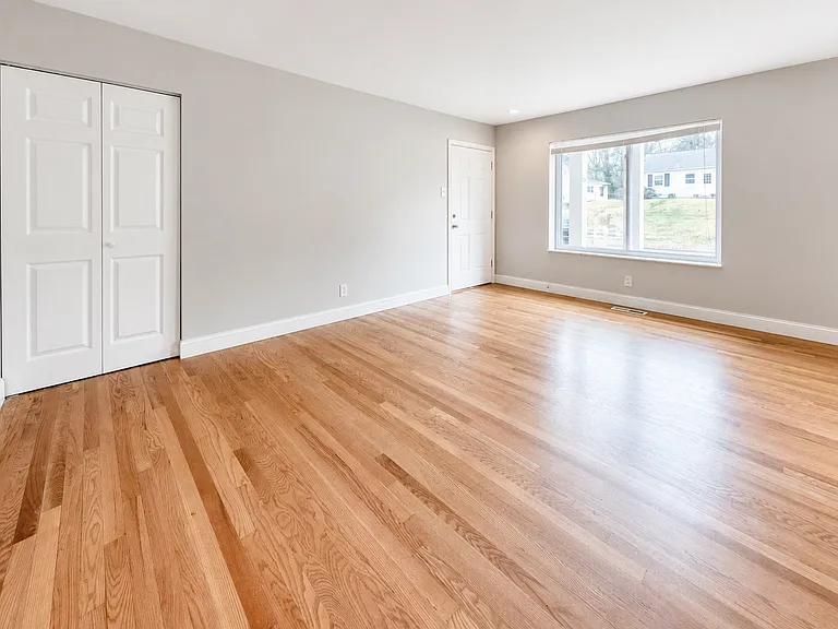 941 Brookside Ave #C — Photo 3