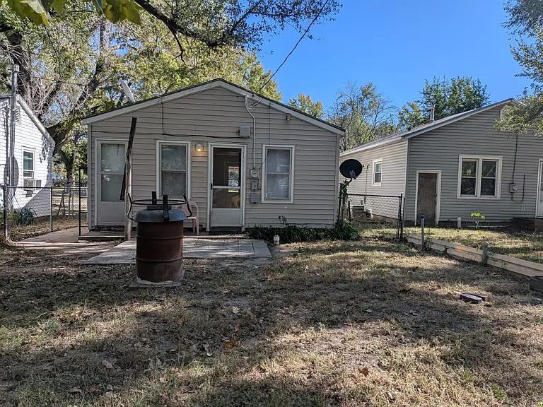 1107 NW Van Buren St — Photo 14