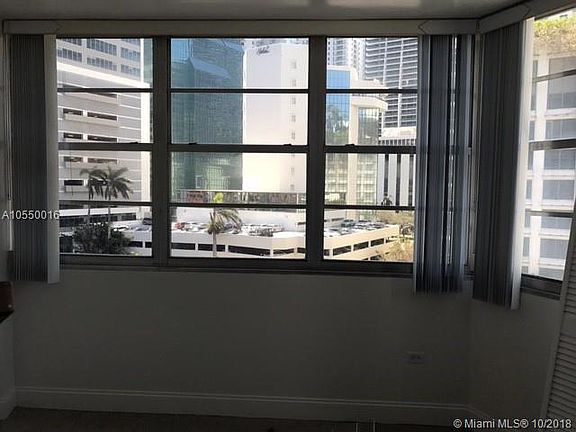 5th image of 999 Brickell Bay Dr APT 610