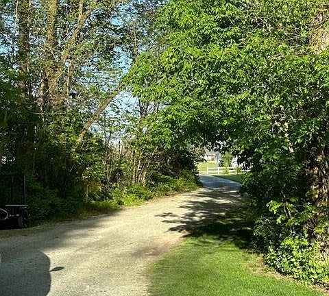 5th image of 19598 Carter Ln