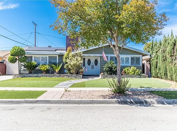 3rd image of 6971 San Pasqual Cir