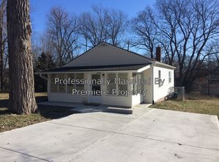 8701 N Holmes St, Kansas City, MO 64155