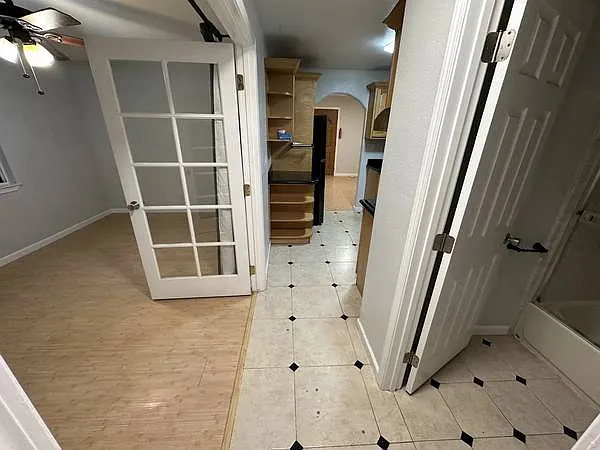 1 bed, 600 sqft, $2,100 — Photo 2