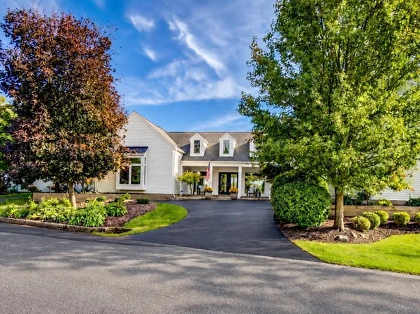 462 Equestra N, Aurora, OH 44202