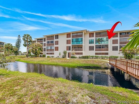 4th image of 166 SE Saint Lucie Blvd APT 302D