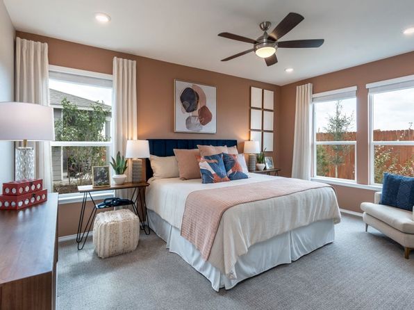 Plan 2458 Plan, Centerpoint Meadows