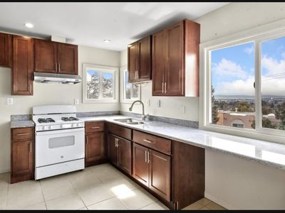 3000 Parker Ave, Oakland, CA, 94605