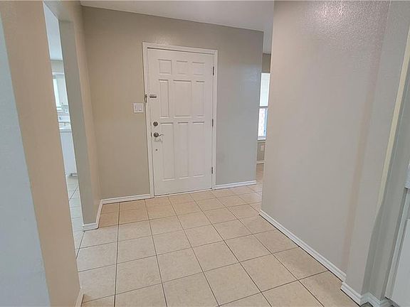 5th image of 5417 N 31st St