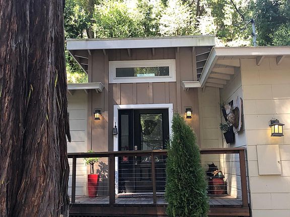 Entry with redwoods