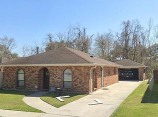 2213 Judy Dr, Meraux, LA 70075