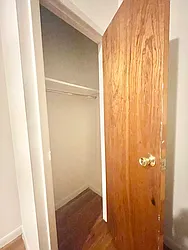 Rented by HOLTON REAL ESTATE INC.