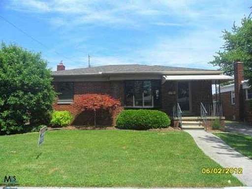 1st image of 21431 Arrowhead St