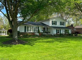 465 Kar A Bru Dr, Amherst, OH 44001