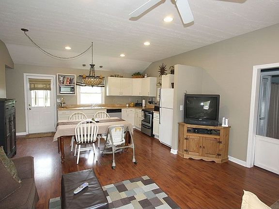 2nd image of 218 Crystal Ave