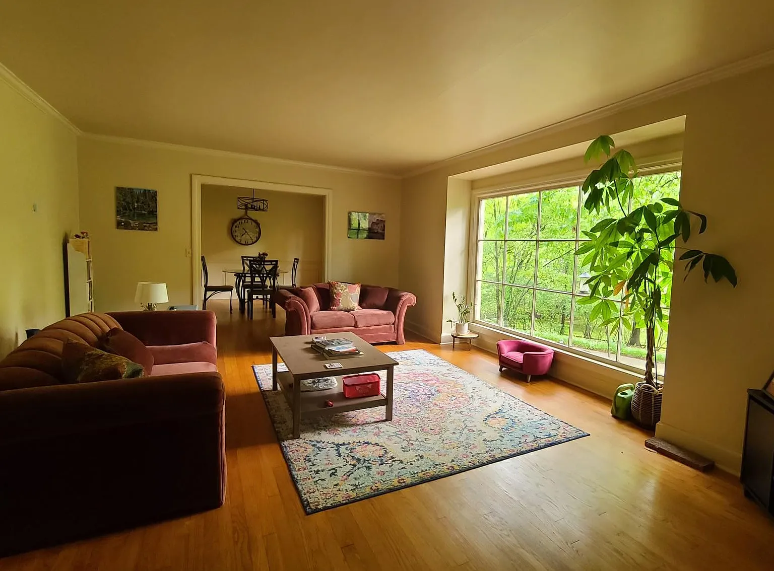 4 bed, 2.5 bath, 2900 sqft, $4,800 — Photo 3