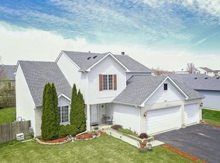 2000 Dawn Ln, Zion, IL 60099