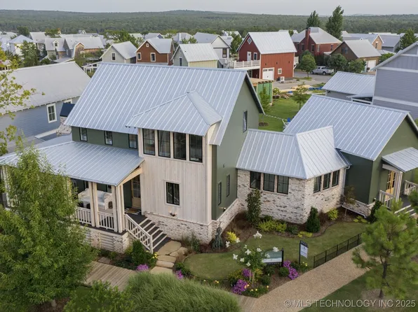 74 Boardwalk, Carlton Landing, OK 74432