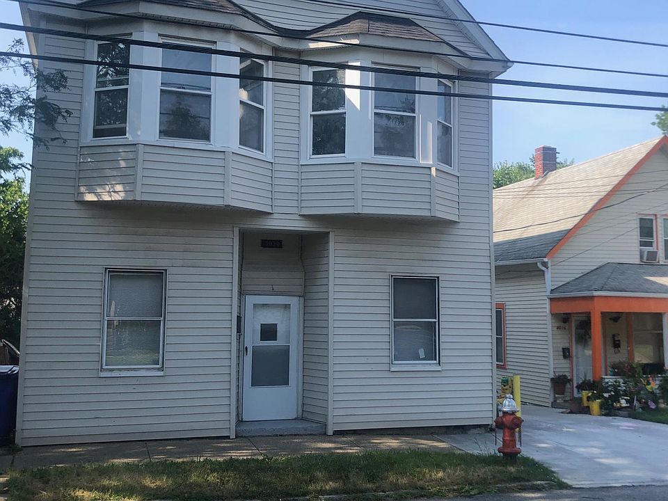 Front of house and Unit 1 entrance
