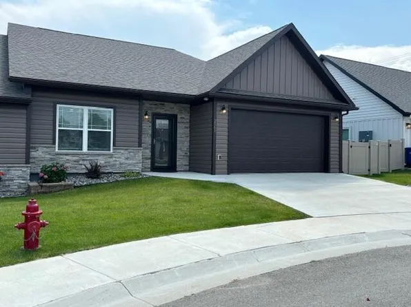 2169 Skyview West Dr, Sheridan, WY 82801