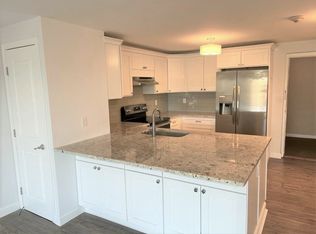 1321 Worcester Rd APT 607, Framingham, MA 01701
