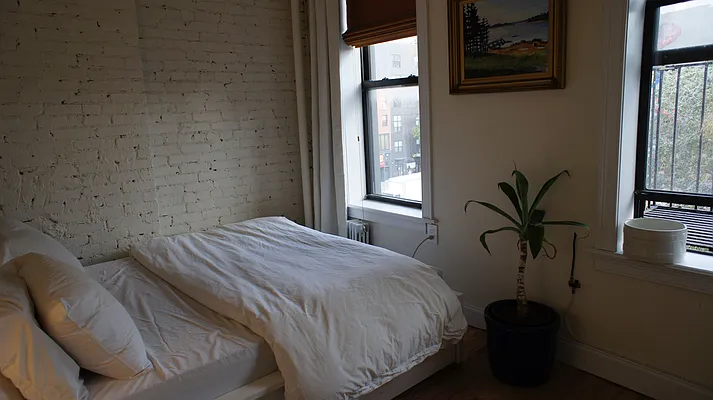 Rented by Big Apple Properties, LLC | media 8