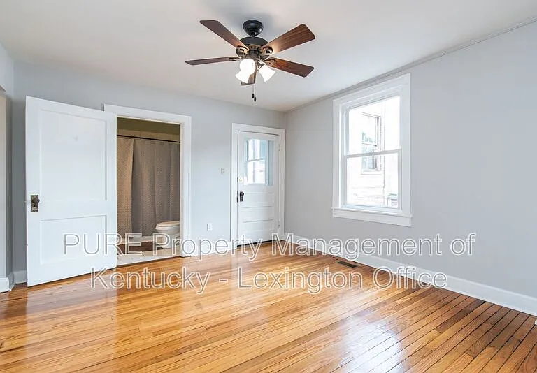 720 E Main St #2 — Photo 6
